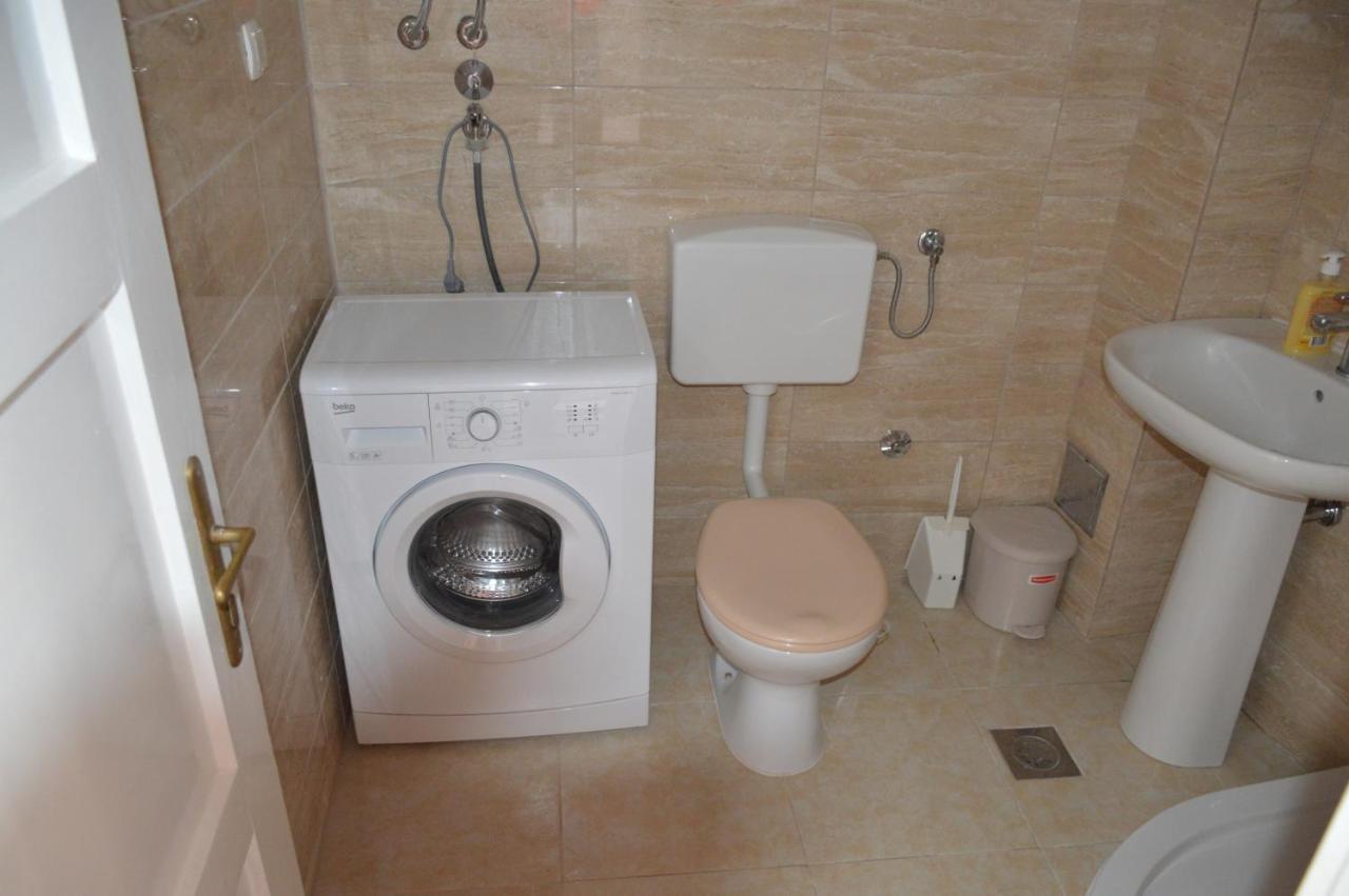 Studio Apartman Kata 普维克瑟普瑞内 外观 照片